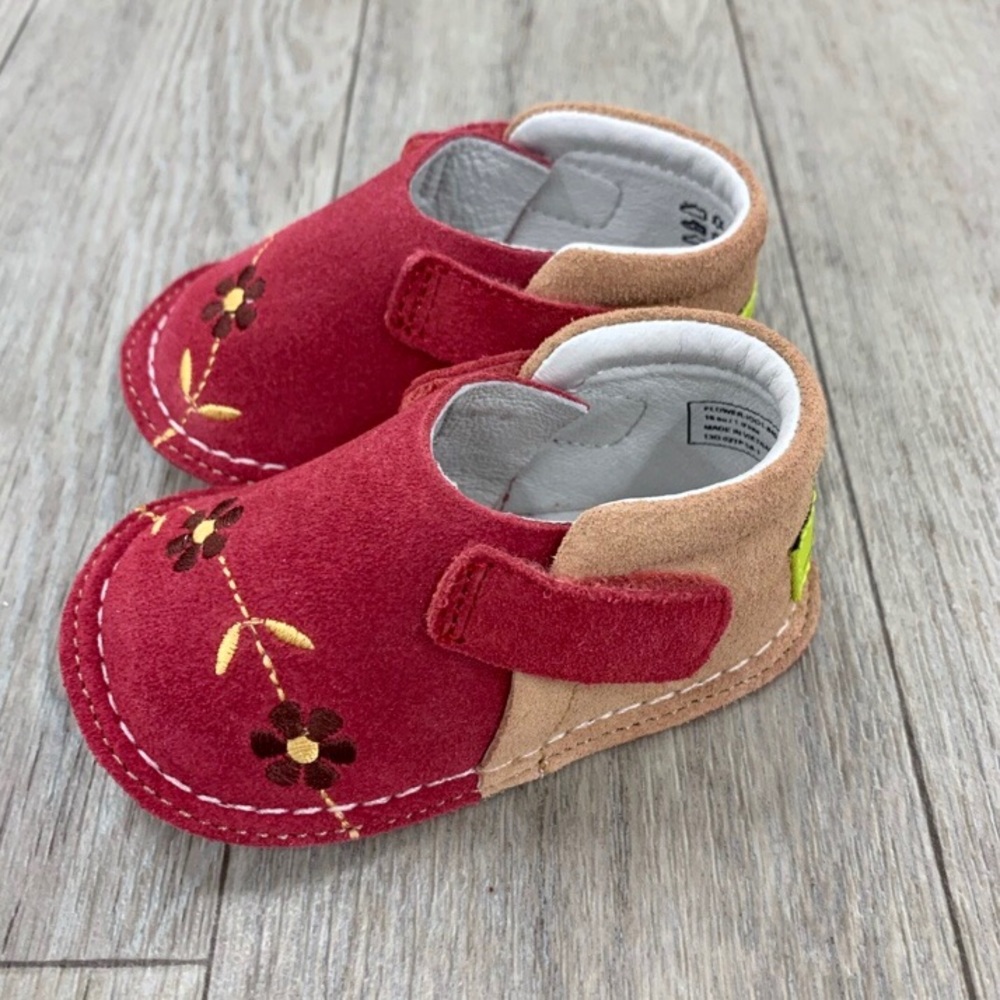 Pipit Suede Flower Apricot Camel Baby Shoes Size 1 - Picture 3 of 10